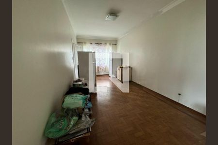 Casa à venda com 4 quartos, 199m² em Vila Emir, São Paulo