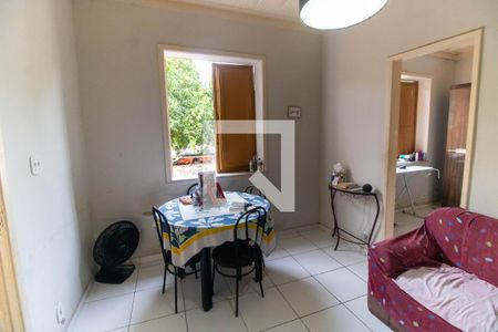 Sala de casa à venda com 4 quartos, 160m² em Fonseca, Niterói