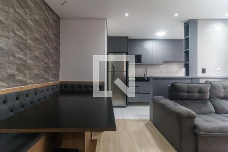 Sala de apartamento para alugar com 2 quartos, 53m² em Jardim Debora, Poá