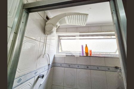 Banheiro de apartamento para alugar com 2 quartos, 48m² em Santa Cecilia, São Paulo