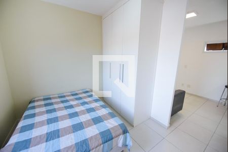 Quarto de apartamento para alugar com 1 quarto, 27m² em Lavadouro de Areia, Taubaté