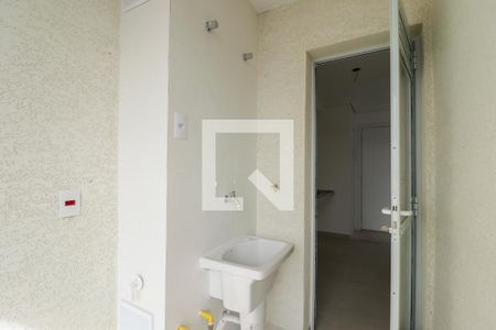 Sala/Cozinha/Área de Serviço de apartamento à venda com 2 quartos, 59m² em Vila Bandeirantes, São Paulo