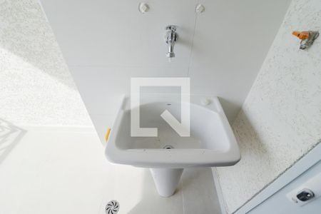 Sala/Cozinha/Área de Serviço de apartamento à venda com 2 quartos, 59m² em Vila Bandeirantes, São Paulo