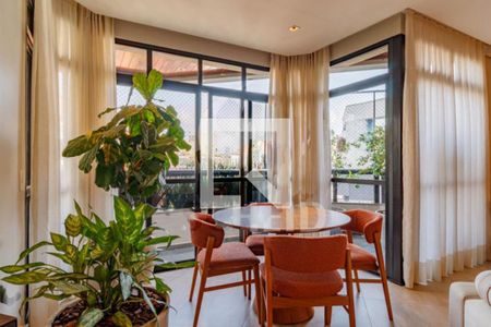 Apartamento à venda com 3 quartos, 289m² em Vila Morumbi, São Paulo