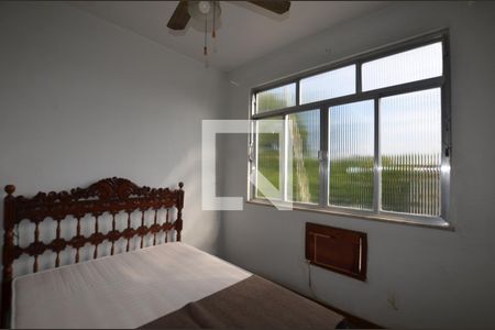 Quarto 1 de apartamento para alugar com 2 quartos, 62m² em Rocha Miranda, Rio de Janeiro