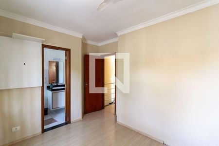 Quarto 1 - Suíte de casa para alugar com 3 quartos, 105m² em Jardim Santa Cruz (campo Grande), São Paulo