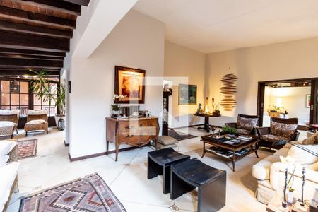 Sala de casa à venda com 4 quartos, 550m² em Lapa, São Paulo