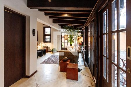 Sala de casa à venda com 4 quartos, 550m² em Lapa, São Paulo
