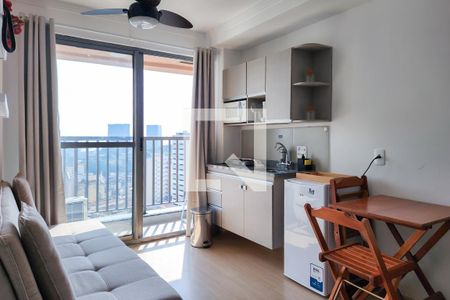 Kitnet/Studio para alugar com 1 quarto, 33m² em Centro, Rio de Janeiro