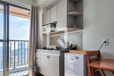 Kitnet/Studio para alugar com 1 quarto, 33m² em Centro, Rio de Janeiro