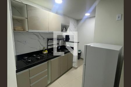 Sala/cozinha de apartamento para alugar com 2 quartos, 40m² em Centro, Rio de Janeiro
