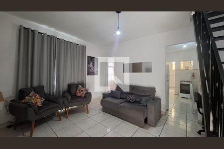 Sala de casa para alugar com 2 quartos, 50m² em Madureira, Rio de Janeiro