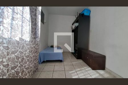 Quarto 1 de casa para alugar com 2 quartos, 50m² em Madureira, Rio de Janeiro