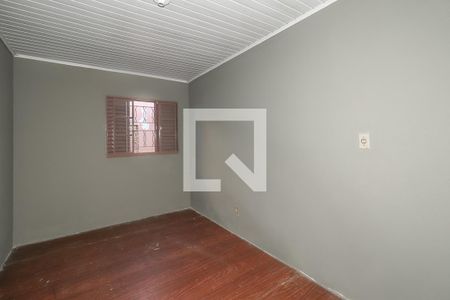 Quarto 2 de casa para alugar com 2 quartos, 80m² em Rubem Berta, Porto Alegre