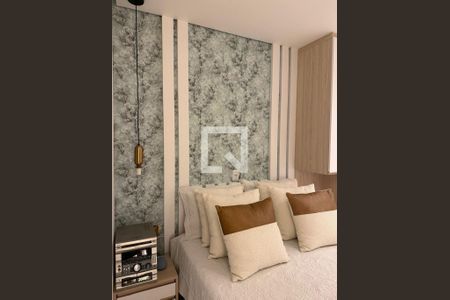 Quarto de apartamento à venda com 3 quartos, 180m² em Morro do Espelho, São Leopoldo