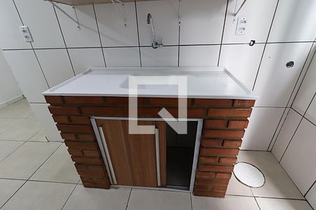 Sala/Cozinha de casa para alugar com 1 quarto, 28m² em Mário Quintana, Porto Alegre