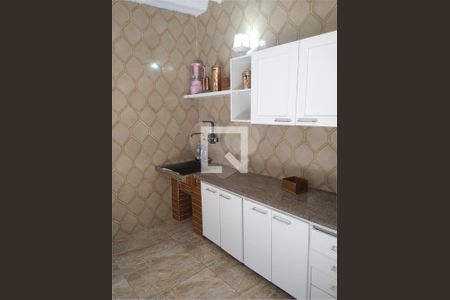 Casa à venda com 3 quartos, 357m² em Vila Macedopolis, São Paulo