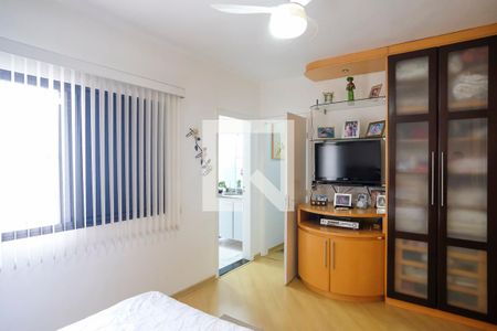 Suíte de casa para alugar com 3 quartos, 200m² em Cerâmica, São Caetano do Sul