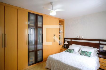 Suíte de casa para alugar com 3 quartos, 200m² em Cerâmica, São Caetano do Sul