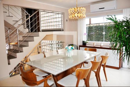 Detalhe - Sala de Jantar de casa à venda com 5 quartos, 420m² em São Domingos, São Paulo