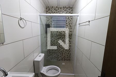 Bamheiro de casa para alugar com 1 quarto, 28m² em Mário Quintana, Porto Alegre