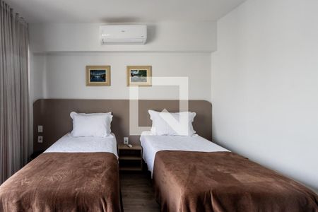 Quarto de kitnet/studio para alugar com 1 quarto, 30m² em Água Branca, São Paulo