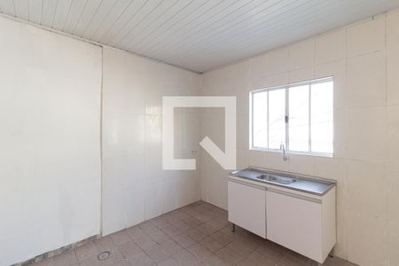 Cozinha de casa para alugar com 2 quartos, 100m² em Km 18, Osasco