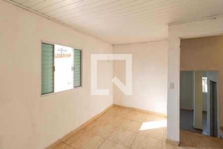 Quarto 1 de casa para alugar com 2 quartos, 100m² em Km 18, Osasco