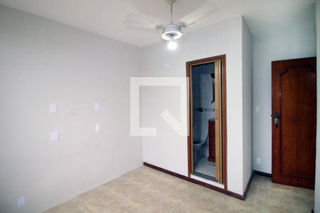 Quarto 1 Suíte de apartamento para alugar com 3 quartos, 70m² em Olaria, Rio de Janeiro