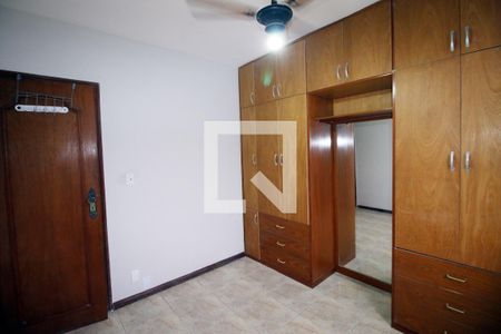 Quarto 2 de apartamento para alugar com 3 quartos, 70m² em Olaria, Rio de Janeiro