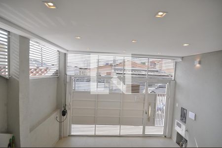 Vista da Sala de casa à venda com 4 quartos, 180m² em Vila Ede, São Paulo