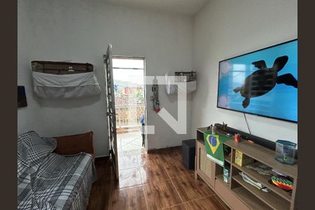Sala de casa à venda com 4 quartos, 136m² em Tomás Coelho, Rio de Janeiro