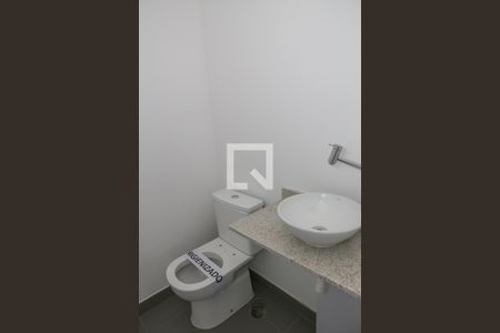 Lavabo de apartamento à venda com 3 quartos, 136m² em Água Branca, São Paulo