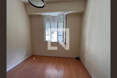 Quarto 1 de apartamento para alugar com 2 quartos, 86m² em Copacabana, Rio de Janeiro
