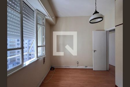 Quarto 1 de apartamento para alugar com 2 quartos, 86m² em Copacabana, Rio de Janeiro