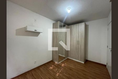 Quarto de apartamento para alugar com 2 quartos, 46m² em Feitoria, São Leopoldo