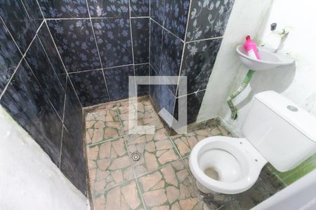 Banheiro de casa para alugar com 1 quarto, 40m² em Itaquera, São Paulo