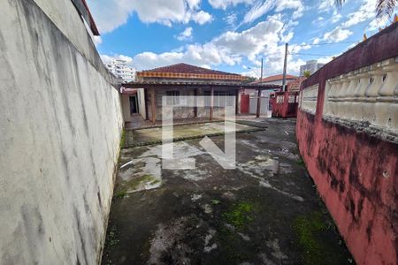 Quintal de casa para alugar com 3 quartos, 249m² em Cidade Ocian, Praia Grande
