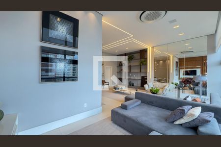 Sala de apartamento à venda com 4 quartos, 420m² em Vila Cruzeiro, São Paulo