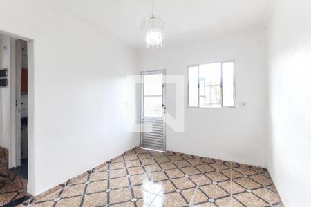 Sala de casa para alugar com 2 quartos, 60m² em Itaquera, São Paulo