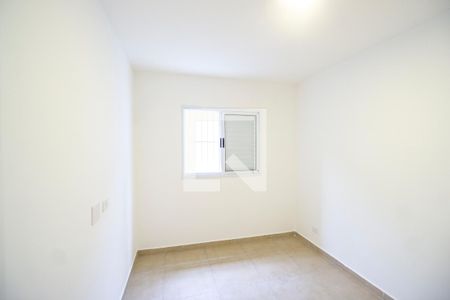 Quarto 01 de apartamento para alugar com 2 quartos, 39m² em Vila Carrão, São Paulo