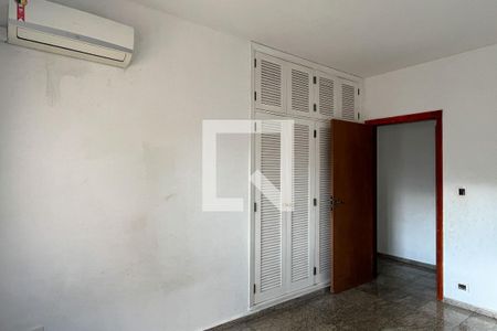Quarto 1 de apartamento para alugar com 3 quartos, 150m² em José Menino, Santos