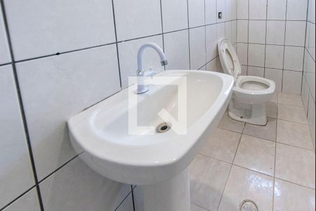 Lavabo de casa para alugar com 3 quartos, 220m² em Jardim Pilar, Santo André