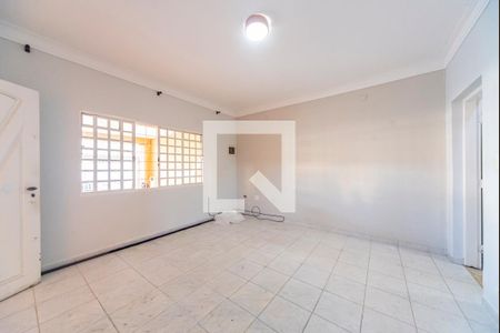Sala de casa para alugar com 3 quartos, 220m² em Jardim Pilar, Santo André