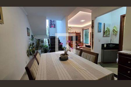 Casa à venda com 4 quartos, 200m² em Vila Pinto Coelho, Lagoa Santa