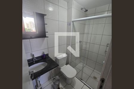 Banheiro de apartamento para alugar com 3 quartos, 64m² em Penha, Rio de Janeiro