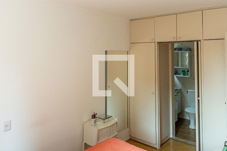 Suíte de apartamento à venda com 2 quartos, 70m² em Campo Belo, São Paulo