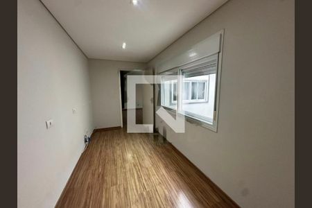 Casa à venda com 3 quartos, 150m² em Vila Campo Grande, São Paulo