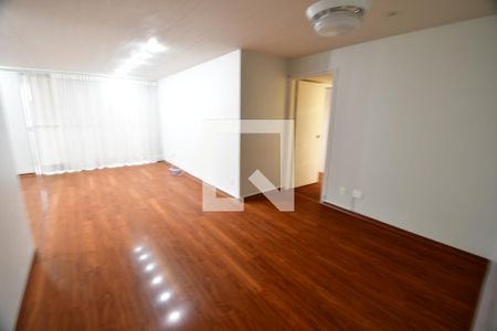 Sala de apartamento para alugar com 3 quartos, 152m² em Cambuí, Campinas