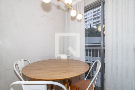 Sala de Jantar de apartamento à venda com 2 quartos, 52m² em Vila Nova Conceição, São Paulo